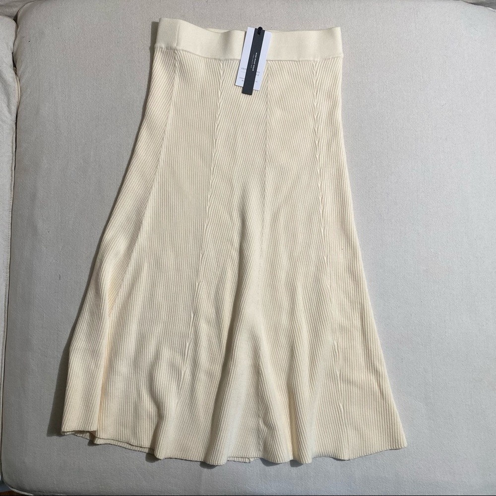 Who what wear sweater skirt